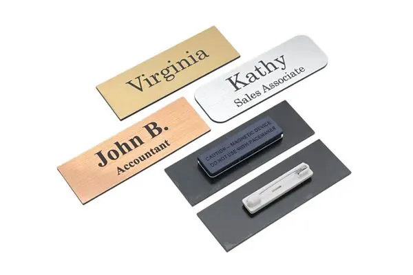 Magnets, Pins